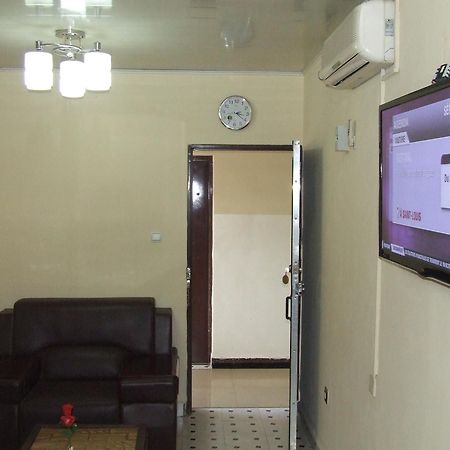 Hotel Relax Киншаса Экстерьер фото