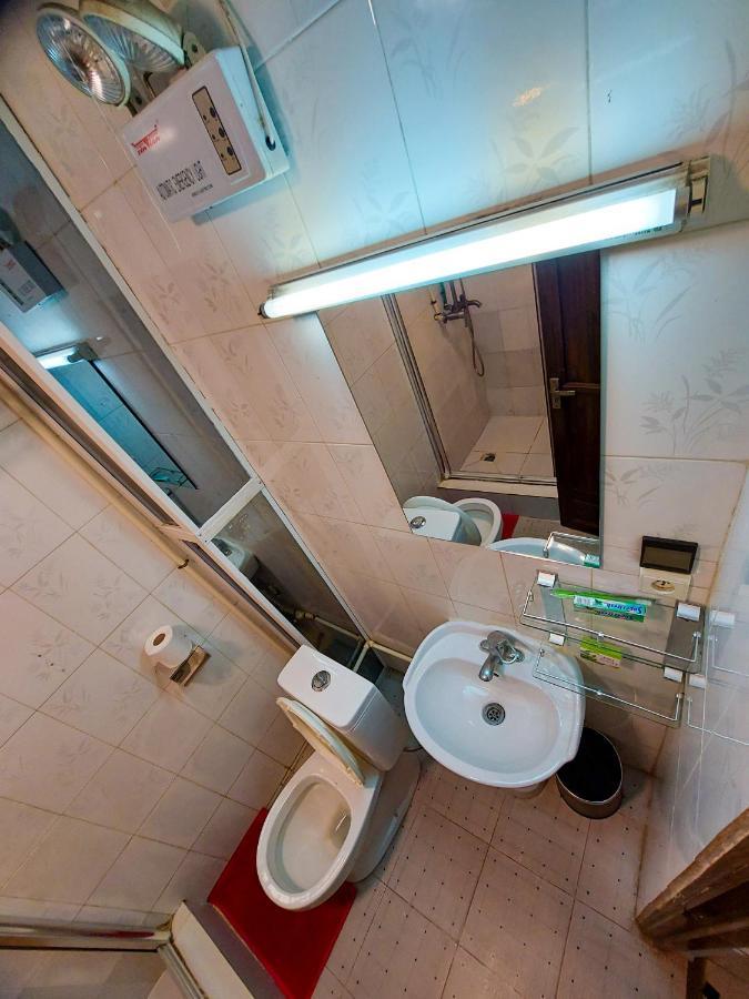 Hotel Relax Киншаса Экстерьер фото